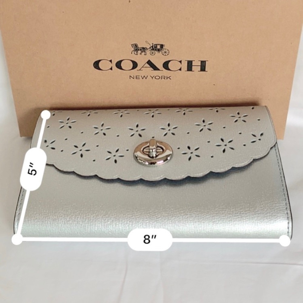 SOLD COACH 3 in 1 leather perforated crossbody - Picture 7 of 7